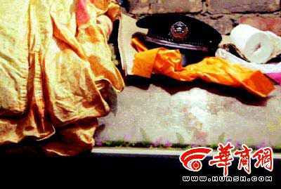 ky.com|哪些颜色的衣服不适合胖人？胖人穿衣技巧有哪些(图1)