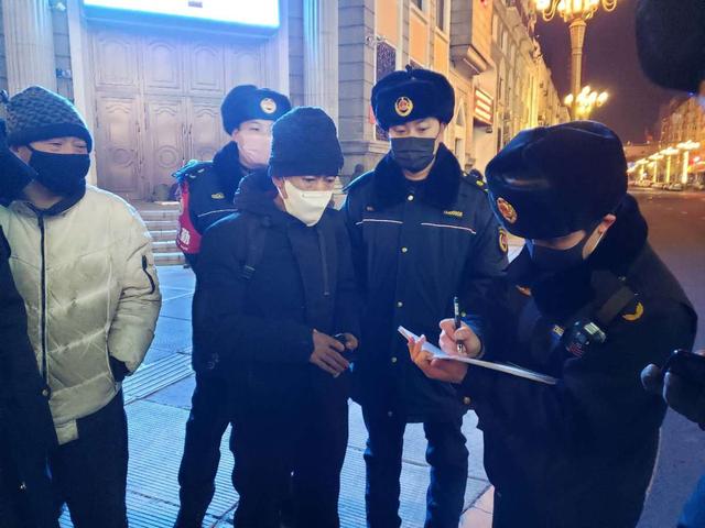 ky.com_《精灵宝可梦:日月》公布两款新精灵 超级萌!(图1) ky.com_《精灵宝可梦:日月》公布两款新精灵 超级萌!(图1)