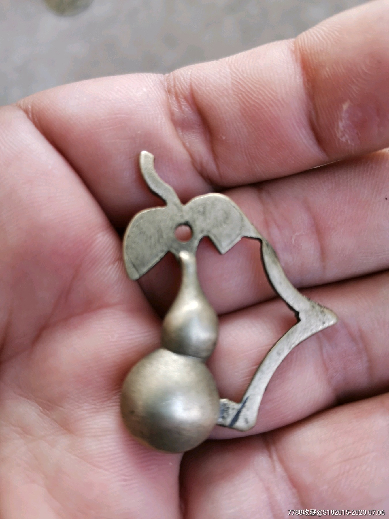 ky.com_《精灵宝可梦:日月》公布两款新精灵 超级萌!(图2) ky.com_《精灵宝可梦:日月》公布两款新精灵 超级萌!(图2)