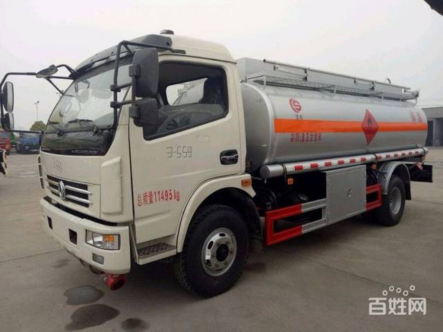 皇马公布欧冠19人名单拉莫斯领衔 后防小将却因得罪队长落选？_kycom(图1)