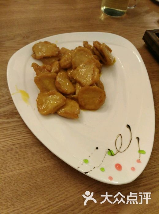 ky.com：女人必须要关注的六个身体部位(图3)