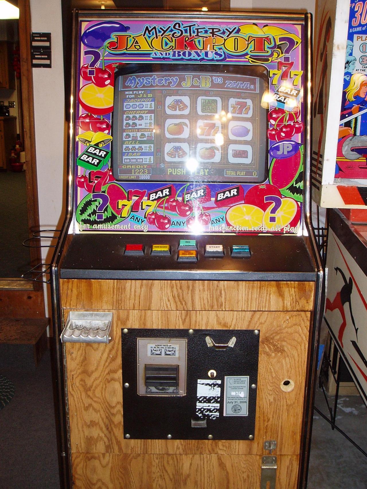 ky.com|助攻戴帽20岁妖人闪耀欧冠 能攻善守未来或回皇马接班马塞洛？(图1)