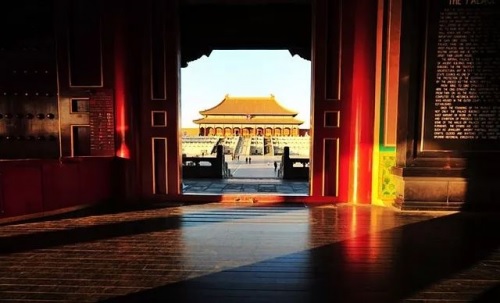 【ky.com】《星球大战2》新宣传片“对抗” 还有三天发售(图1)